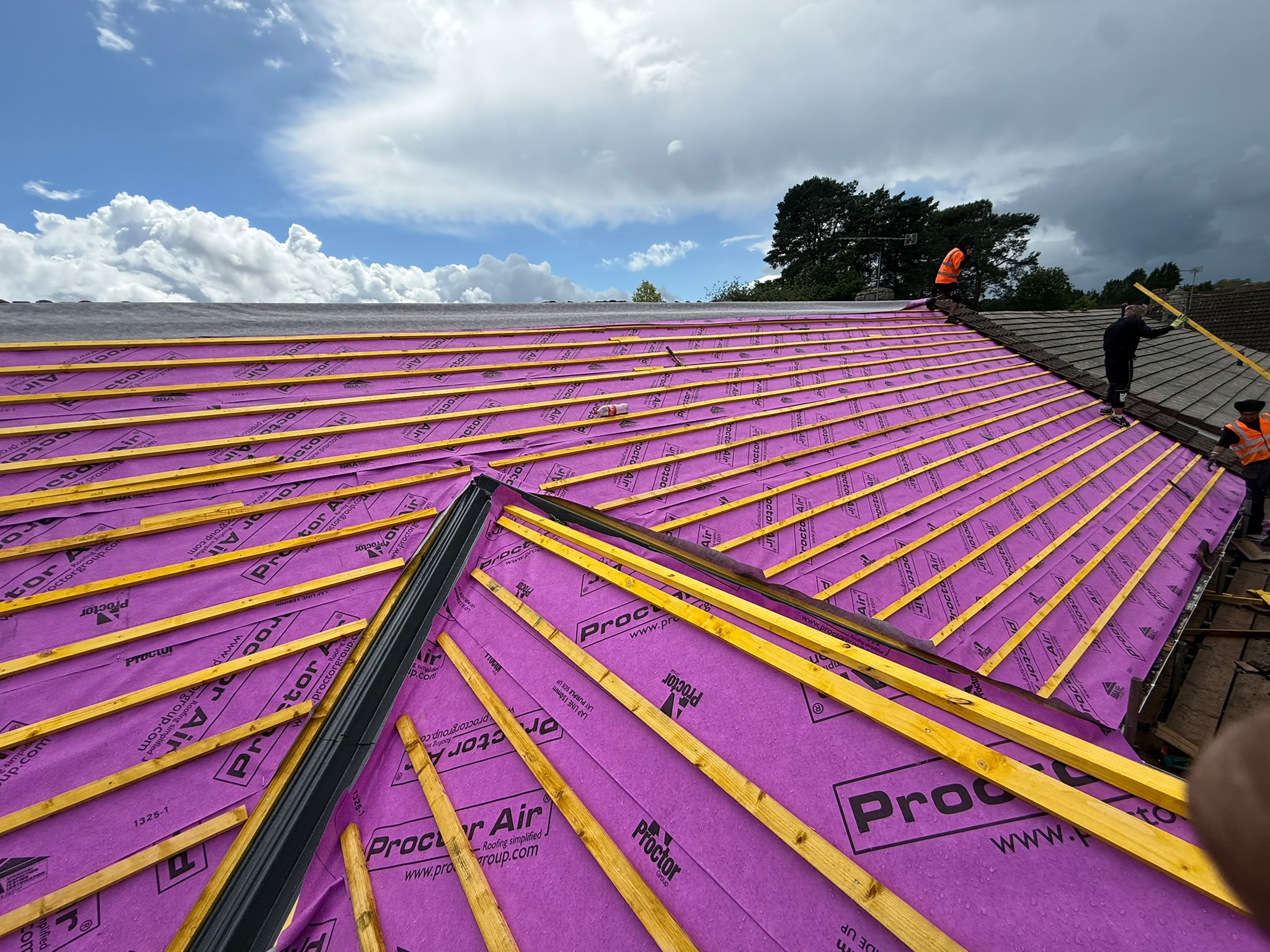 Pink roof underlay with timber battens